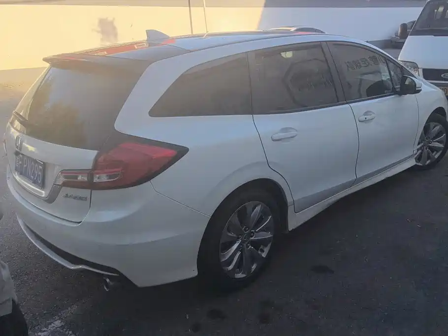 Honda Jade — миниатюра 3