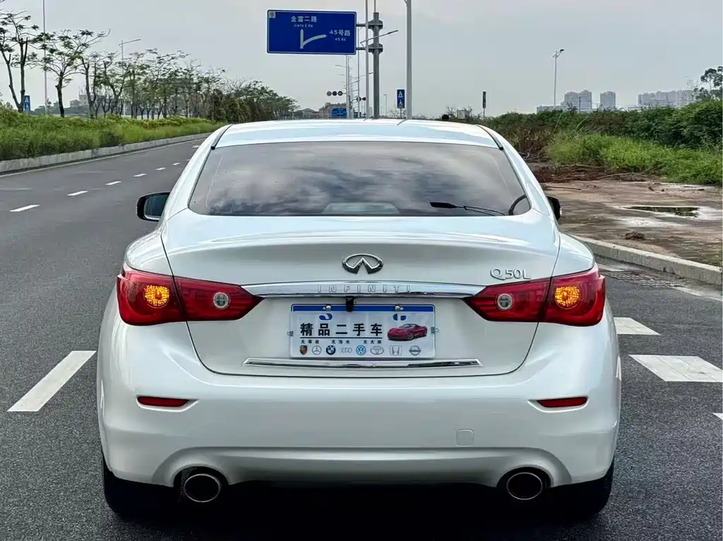 Infiniti Q50L — миниатюра 8