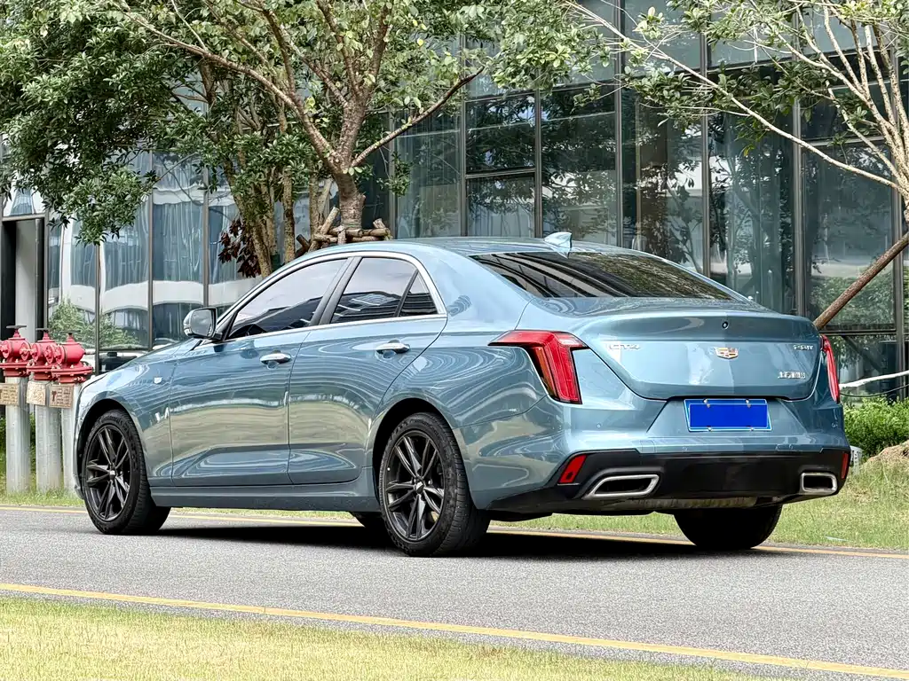 Cadillac CT4 — миниатюра 4