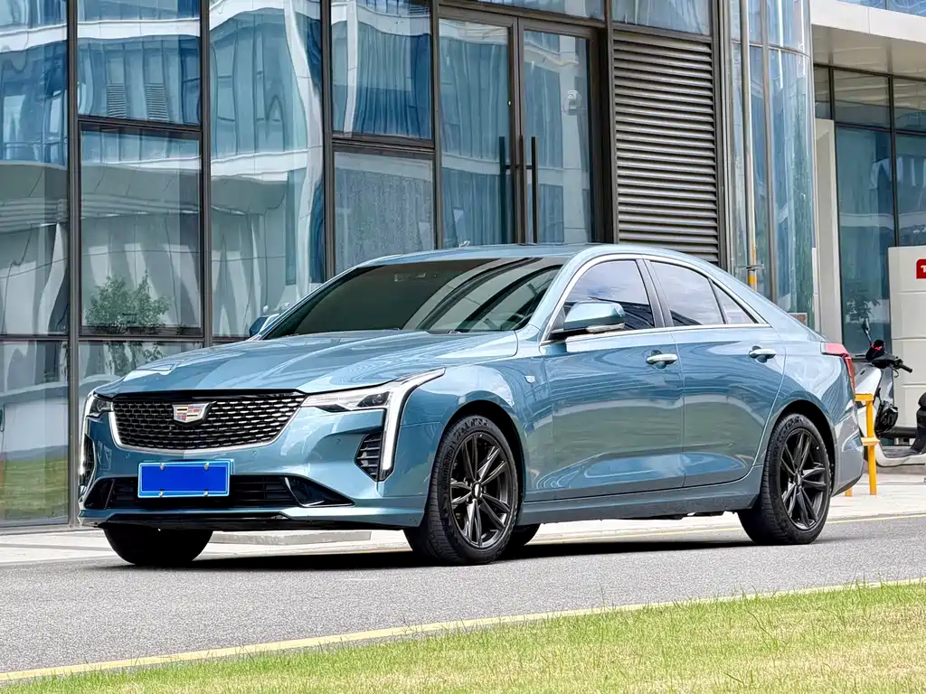 Cadillac CT4