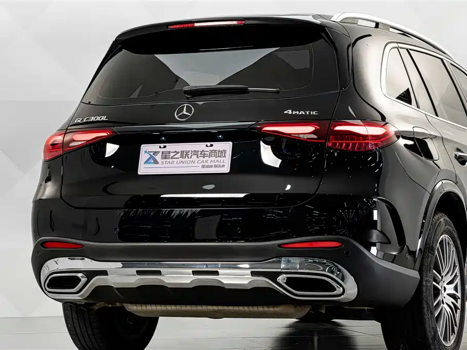 Mercedes-Benz GLC 2023 GLC 300 L 4MATIC 5 мест