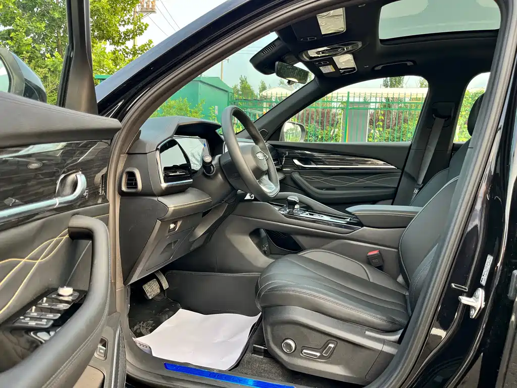 Geely Monjaro L 2024 2.0TD DCT EVO