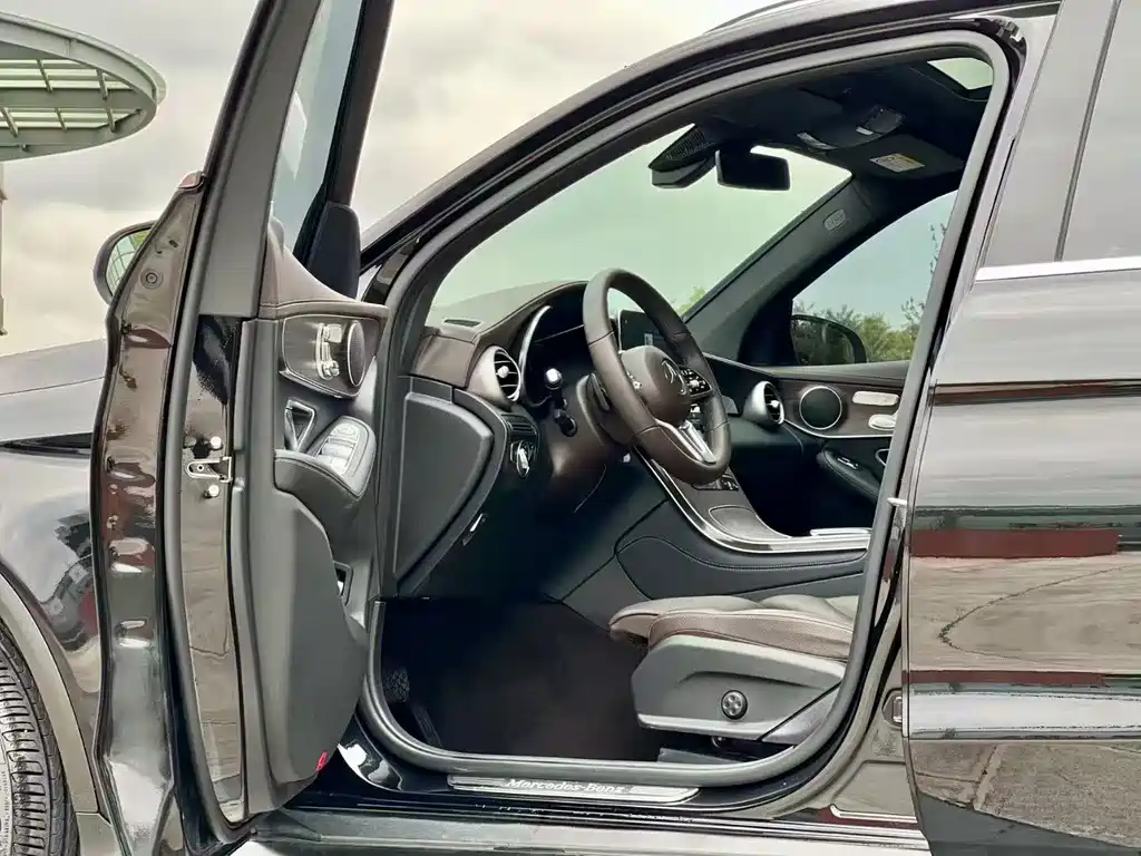 Mercedes-Benz GLC — миниатюра 5