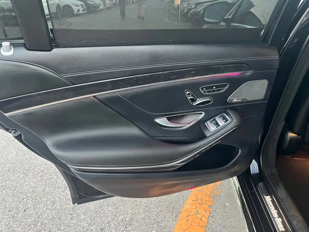 Mercedes-Benz S-Class — миниатюра 34