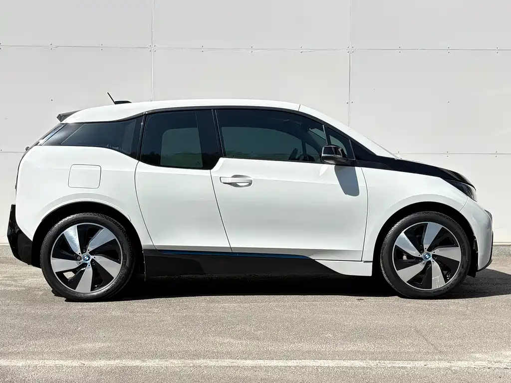 BMW i3 (Import) — миниатюра 13