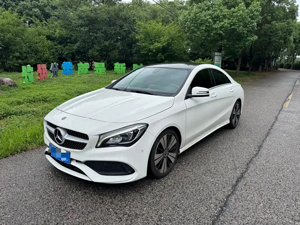 Mercedes-Benz CLA