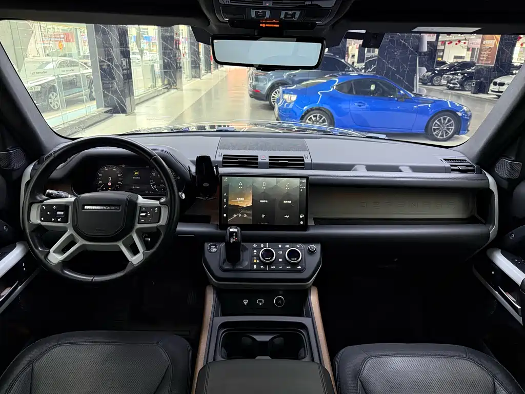 Land Rover Land Rover Defender 2023 110 3.0T P400 X-DYNAMIC HSE
