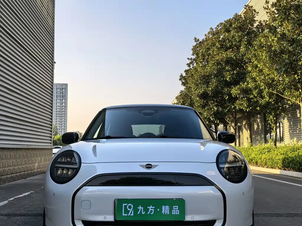 MINI MINI COOPER EV — миниатюра 10