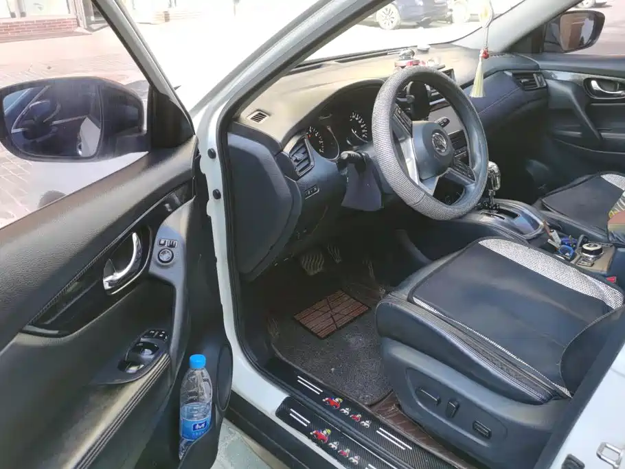 Nissan X-Trail — миниатюра 7