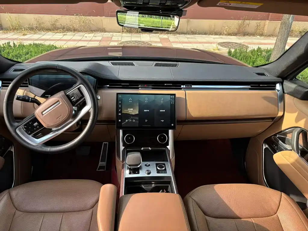 Land Rover Range Rover — миниатюра 6