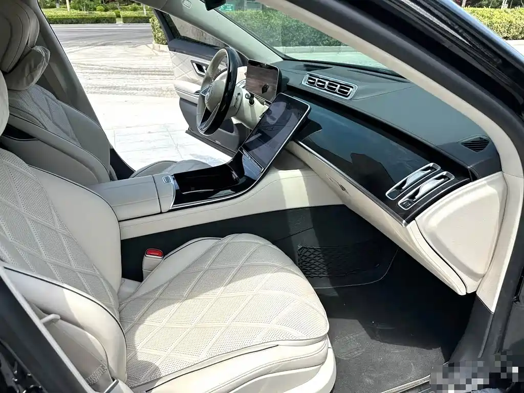 Mercedes-Benz S-Class — миниатюра 8