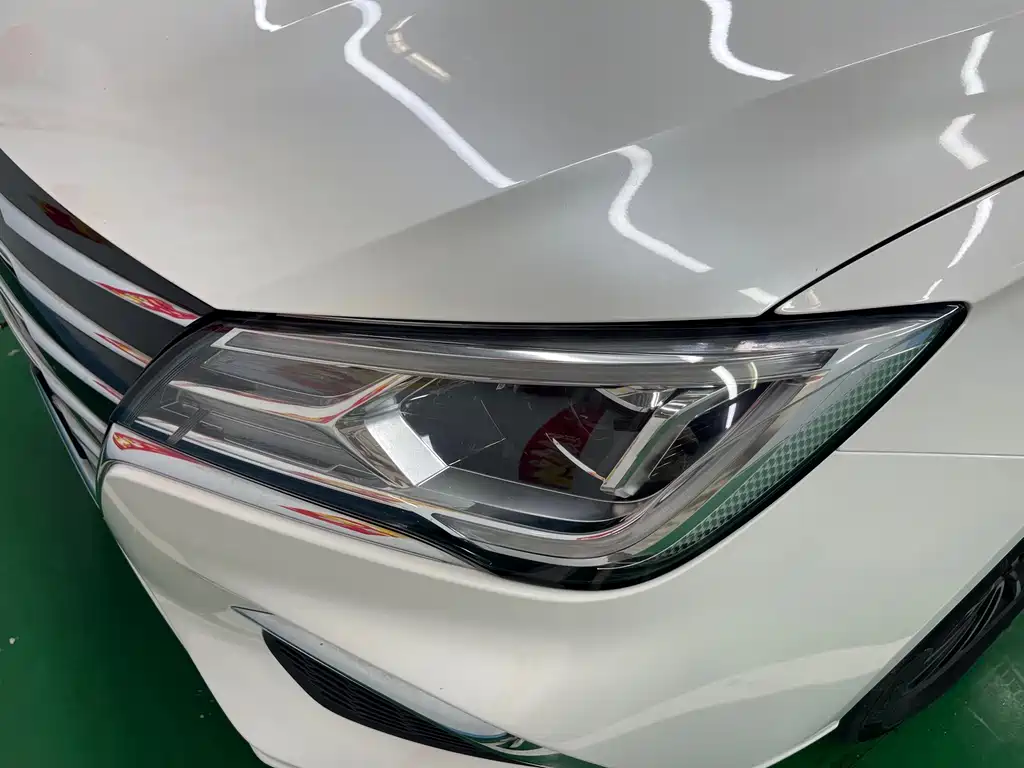 Roewe Ei5 — миниатюра 27