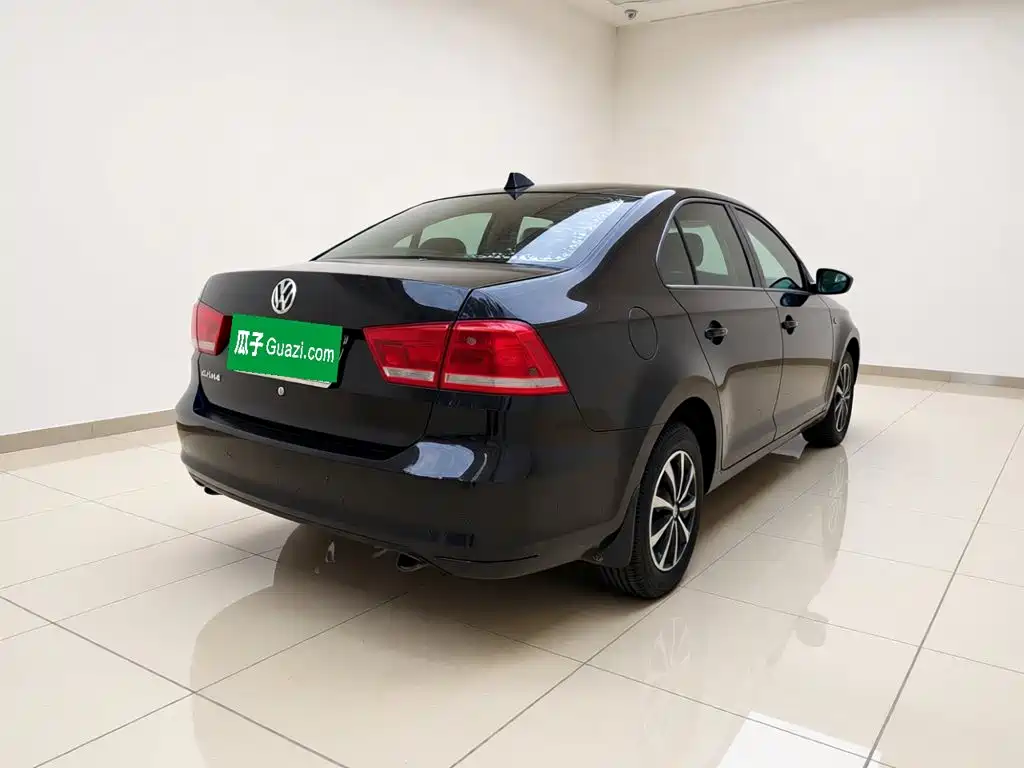 Volkswagen Santana — миниатюра 6
