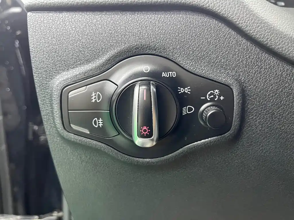 Audi Q5 — миниатюра 18