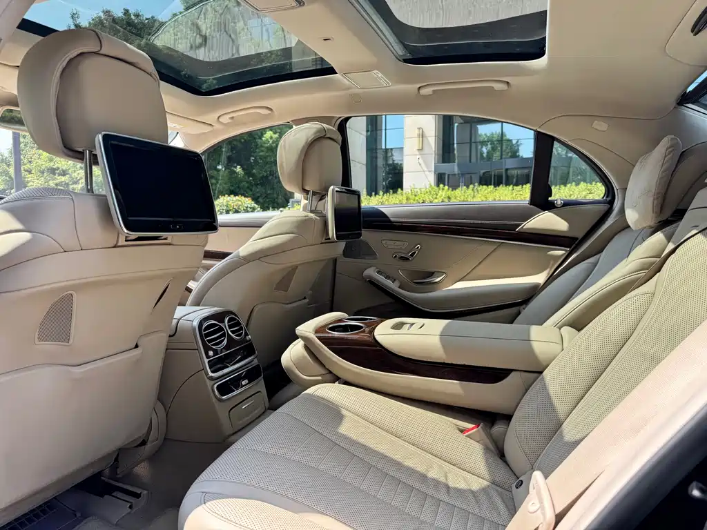 Mercedes-Benz S-Class — миниатюра 10