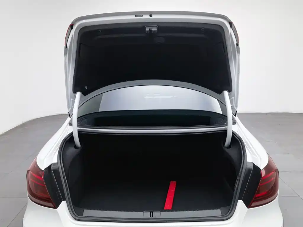 Volkswagen CC — миниатюра 16