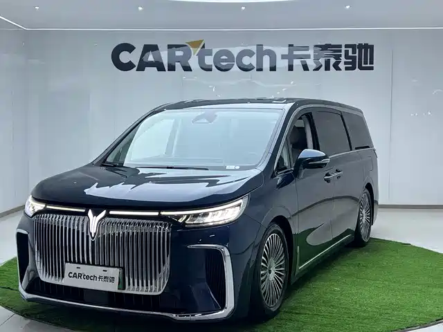 VOYAH LANTU DREAMER 2025