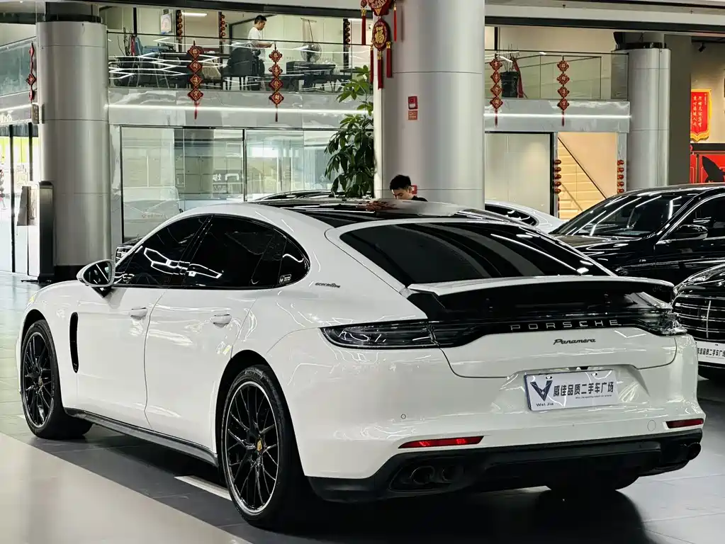 Porsche Panamera — миниатюра 9