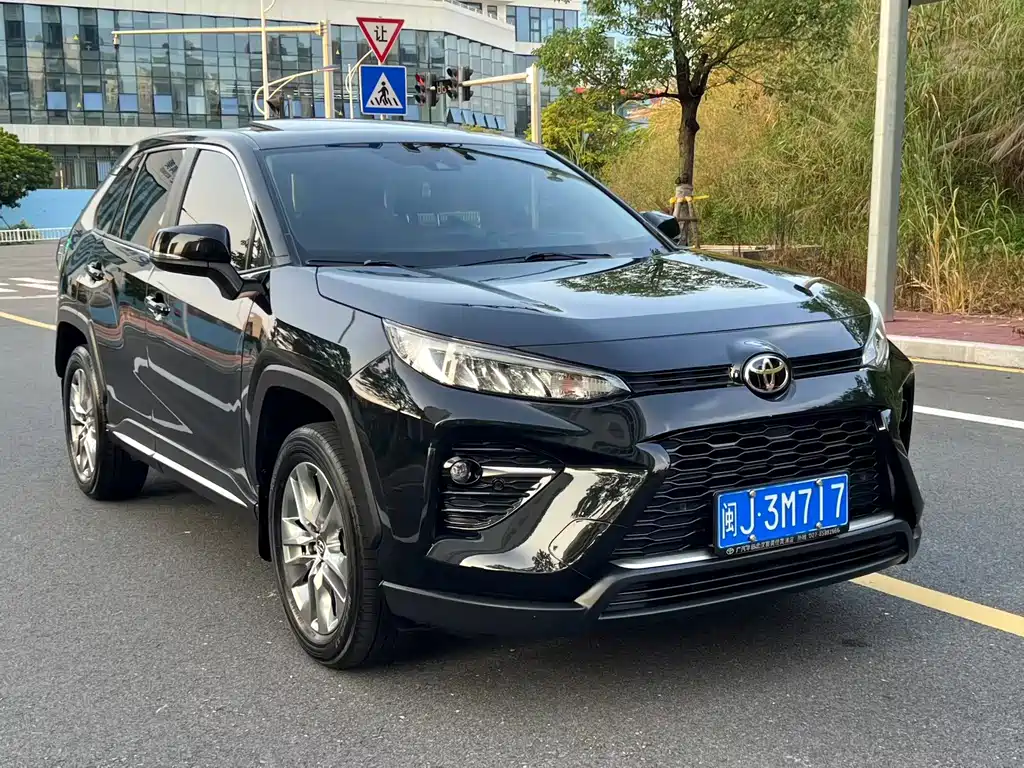 Toyota Wildlander — миниатюра 5