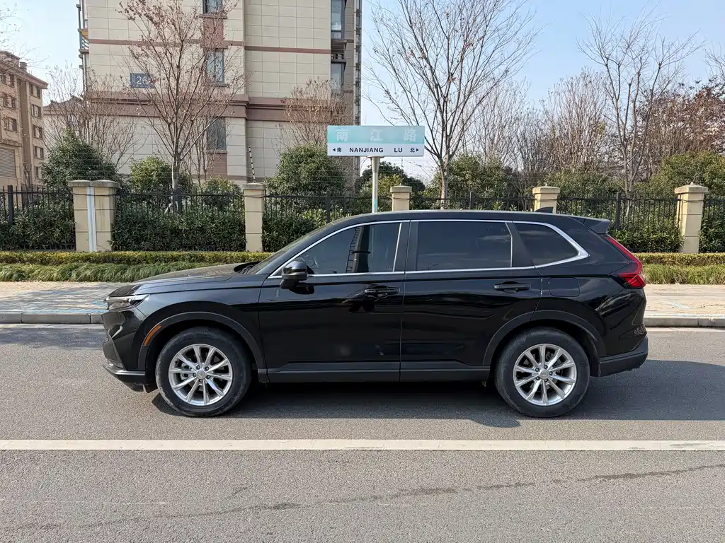 Honda CR-V 2023 240TURBO Premium 5 мест