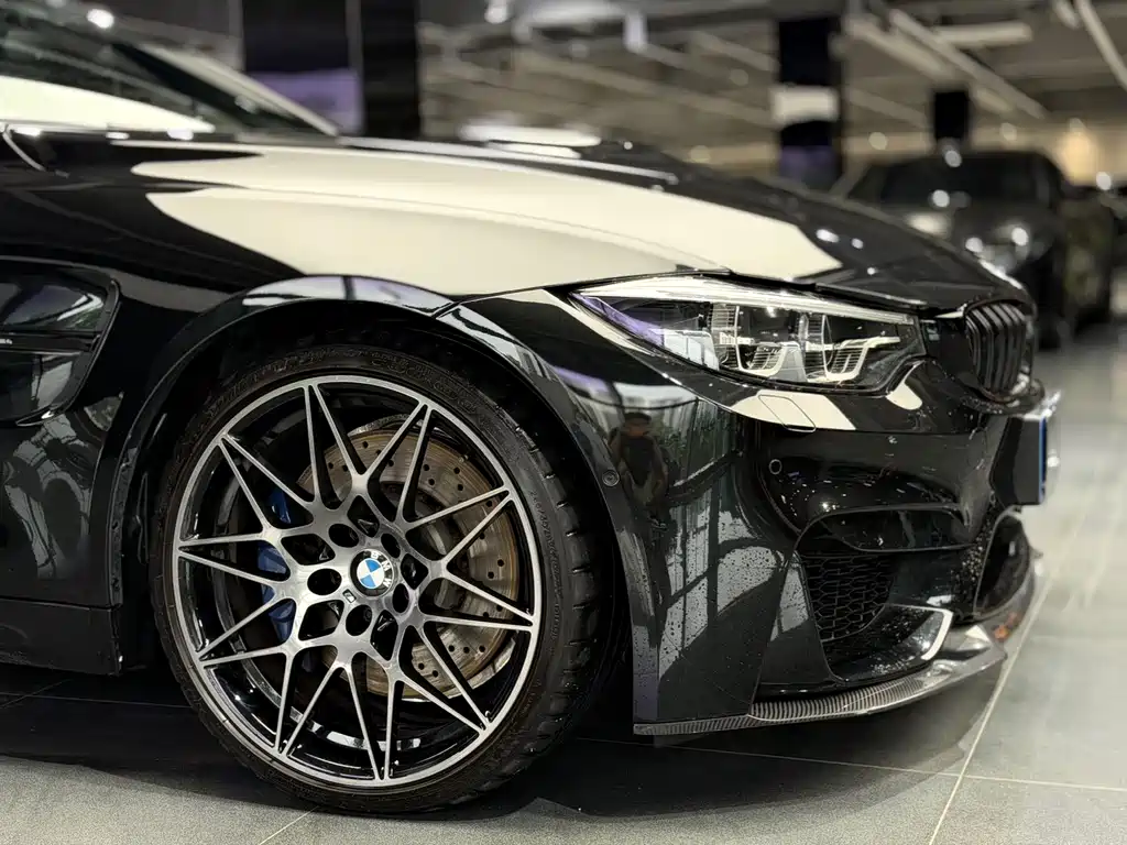 BMW M4 2019 M4