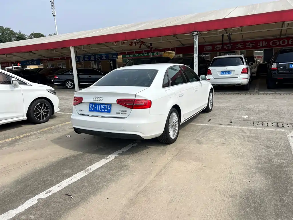 Audi A4L — миниатюра 20