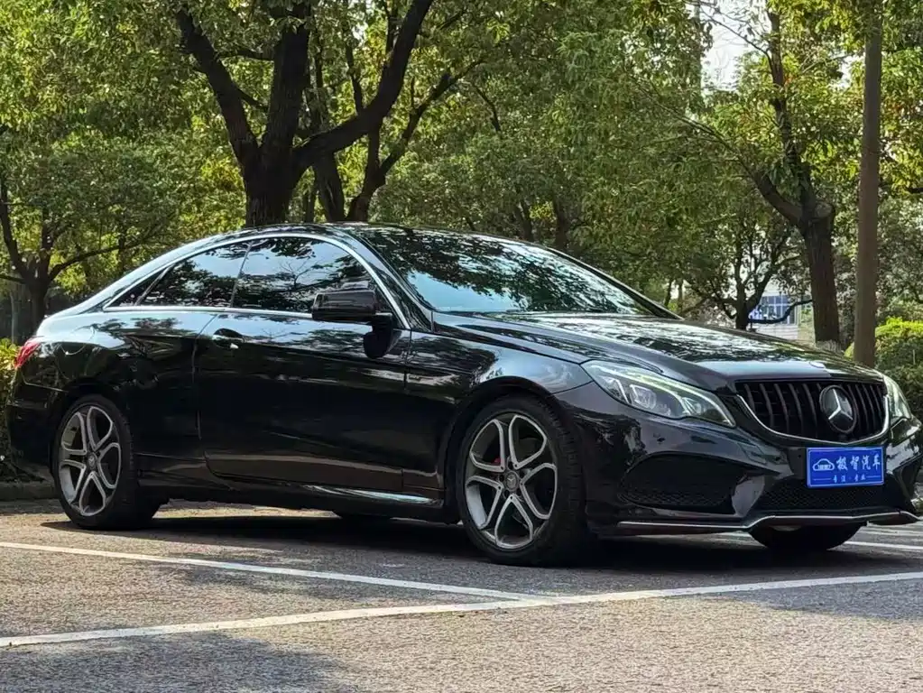 Mercedes-Benz E-Class (Import) — миниатюра 3