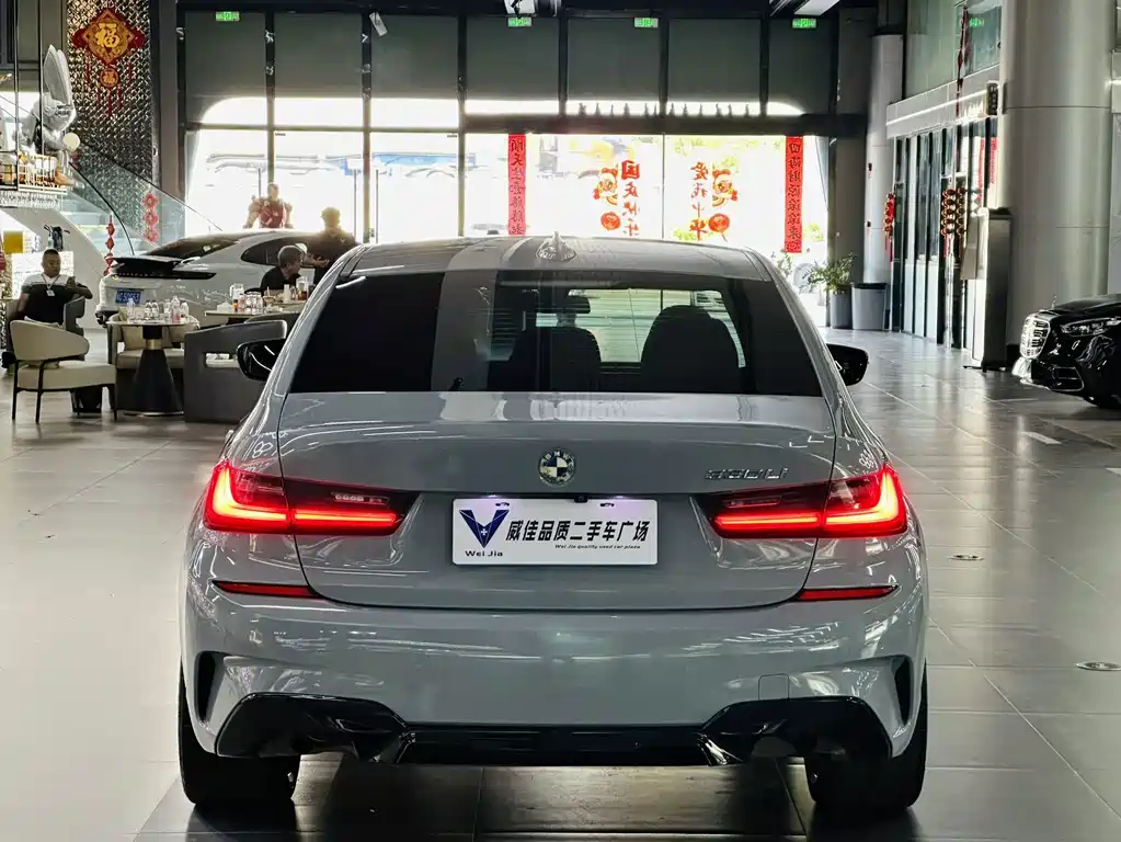 BMW 3 Series — миниатюра 8