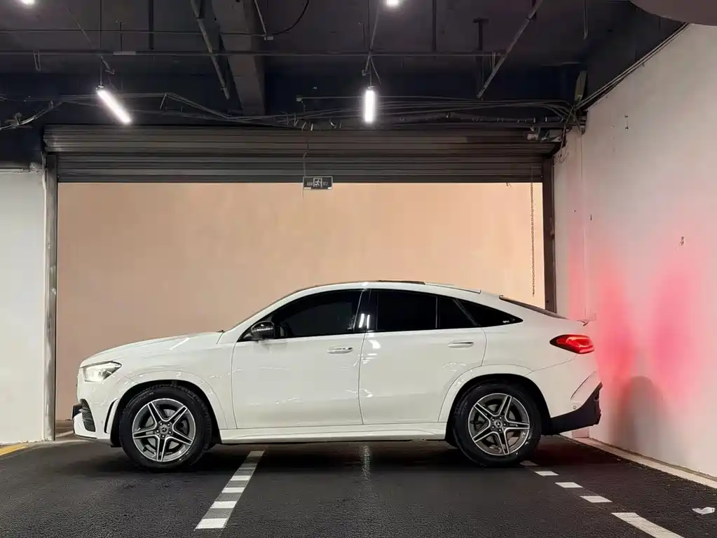 MERCEDES-BENZ GLE COUPE