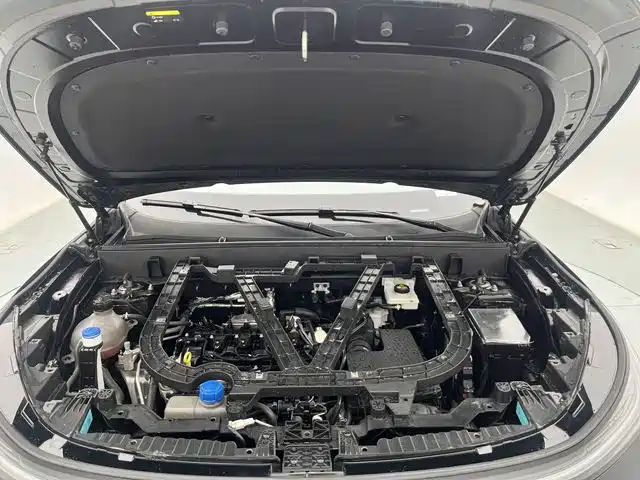 Changan Q07 2025 215 Flagship PLUS
