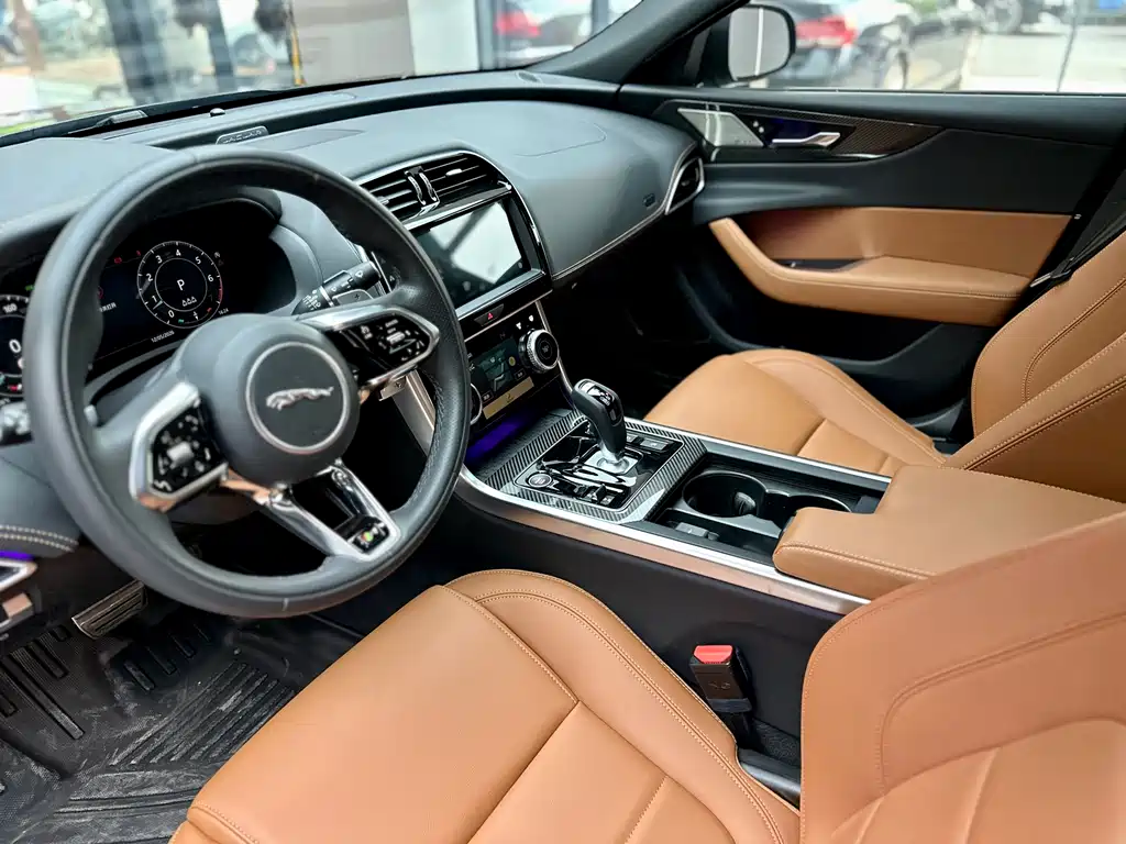 Jaguar XEL 2024 2.0T 250PS R-DYNAMIC S Sport