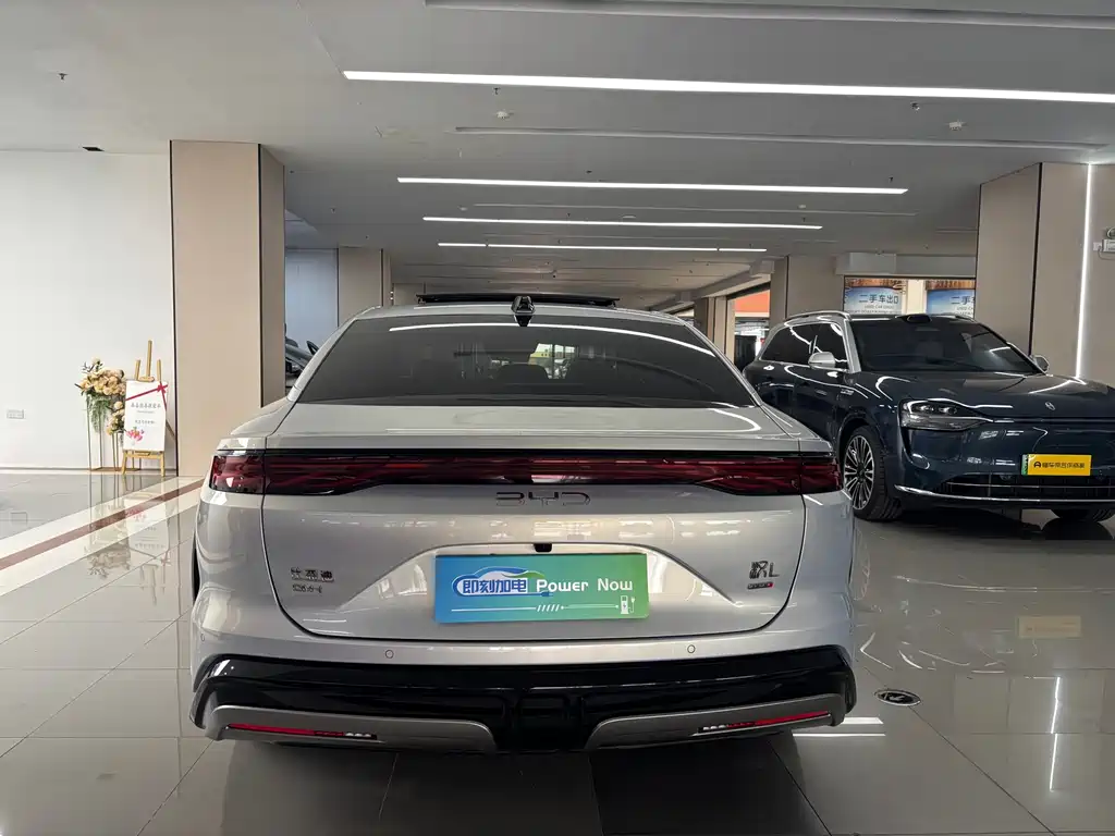 BYD Han L 2025 DM-i 200KM Flagship