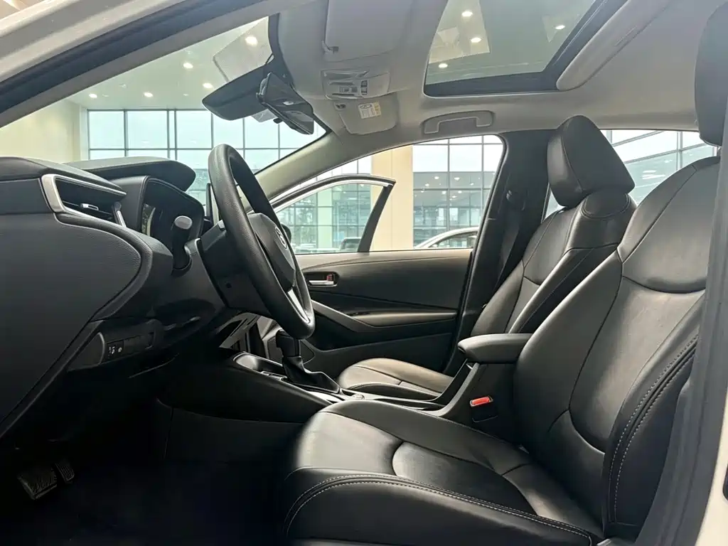 Toyota Corolla — миниатюра 9