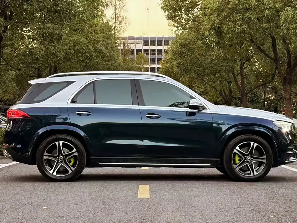 Mercedes-Benz GLE New Energy — миниатюра 4