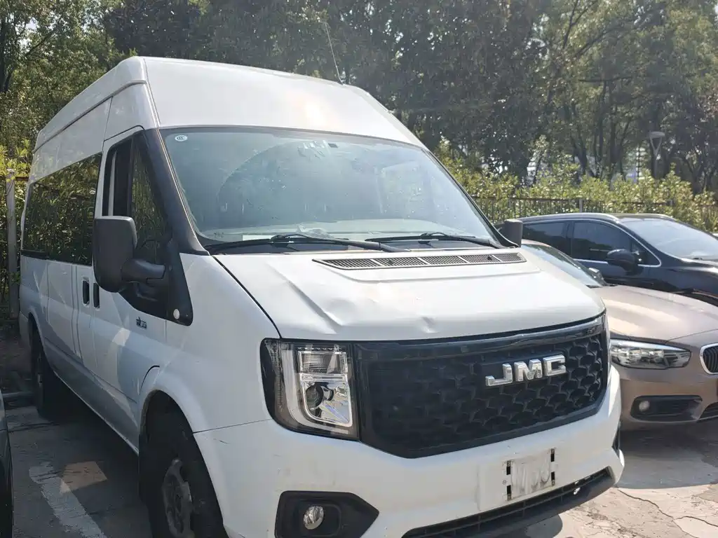 JMC JMC Fushun — миниатюра 3