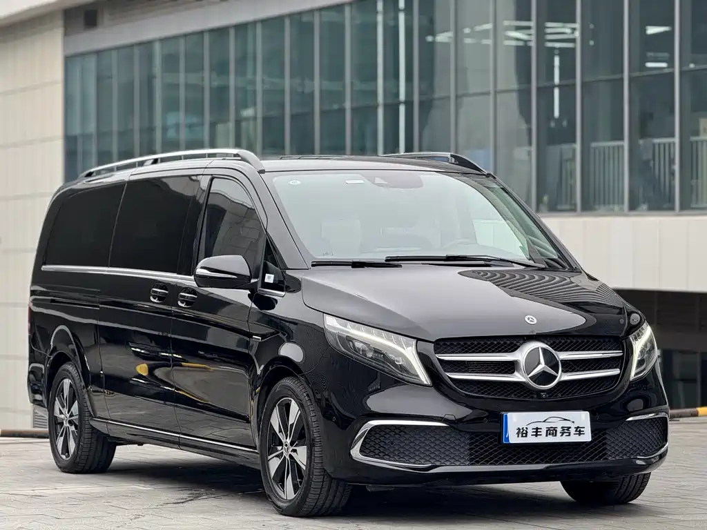 MERCEDES-BENZ V CLASS