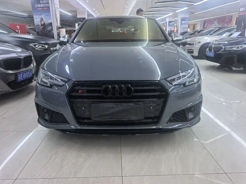 Audi S4 — миниатюра 2