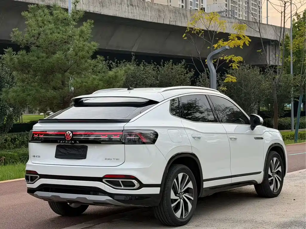 Volkswagen X — миниатюра 7