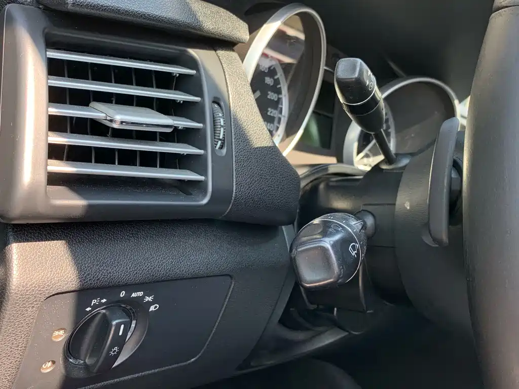 Mercedes-Benz R-Class — миниатюра 21