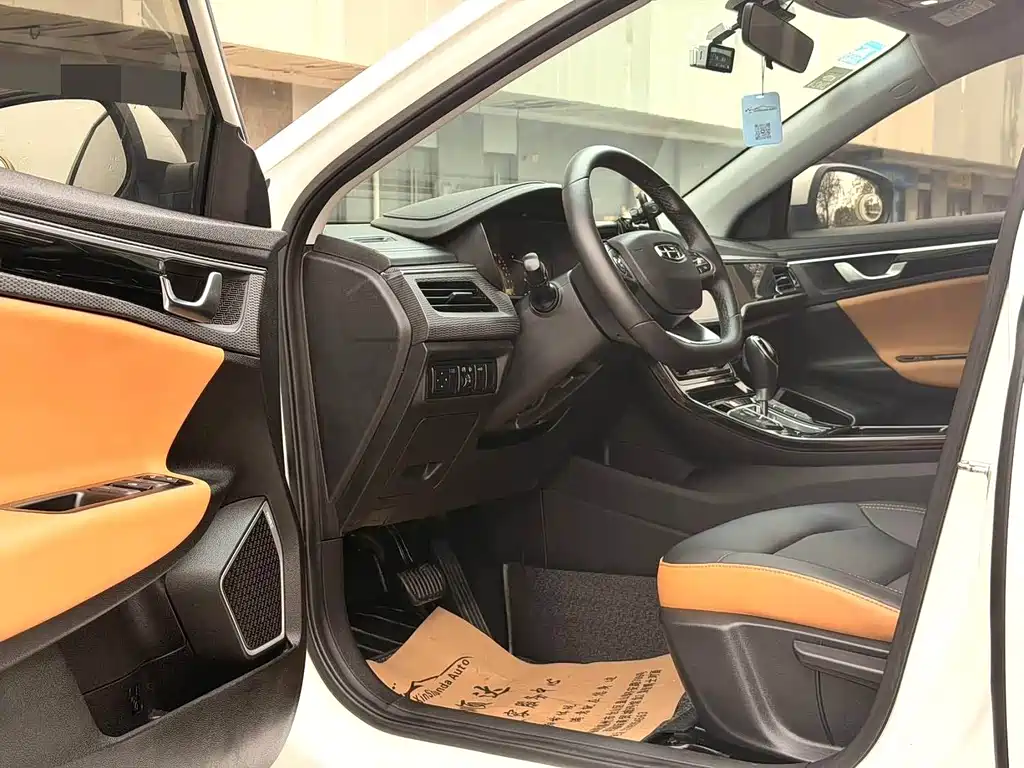 Geely Emgrand GL — миниатюра 9