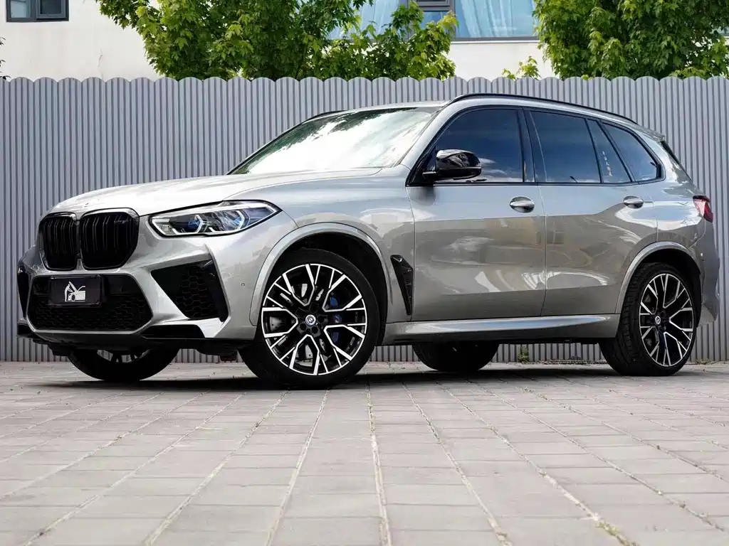 BMW X5 M 2023