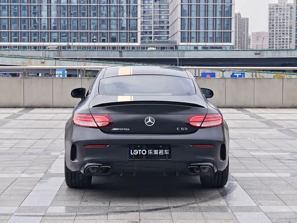 MERCEDES-BENZ C CLASS AMG