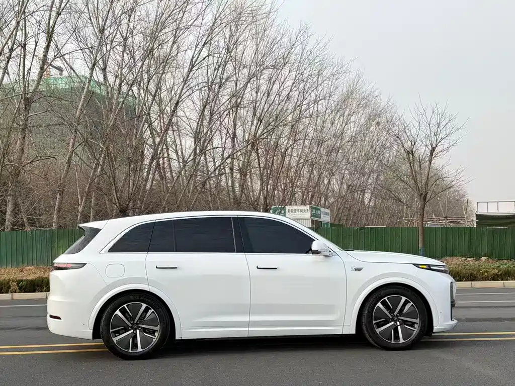 Li Auto IDEAL L7