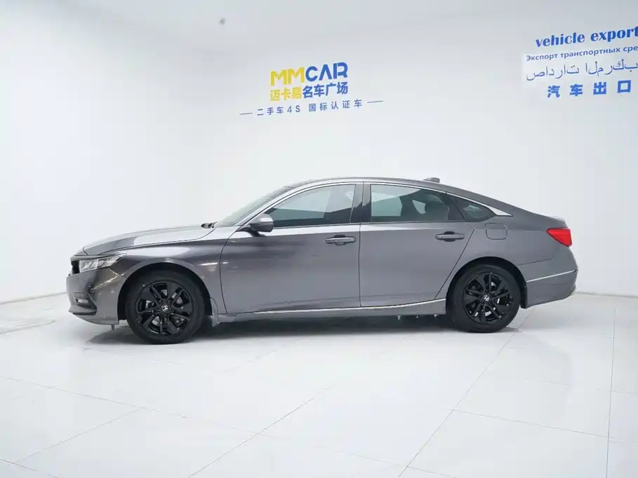 Honda Accord — миниатюра 9