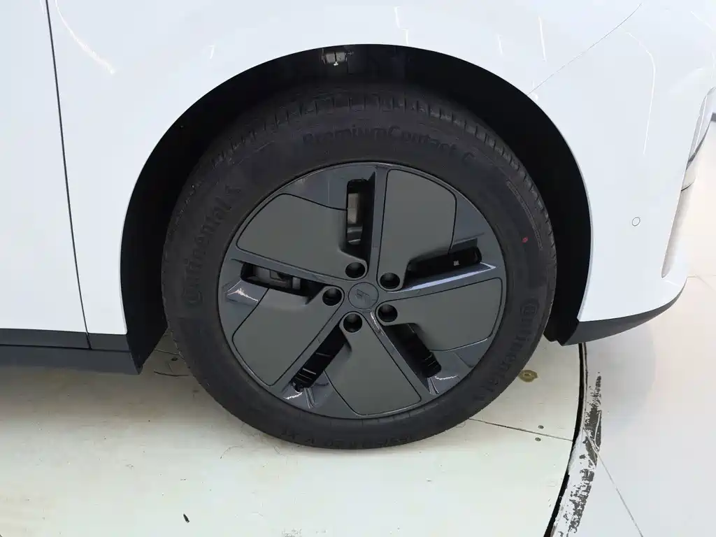 Li Auto Li i8 — миниатюра 9
