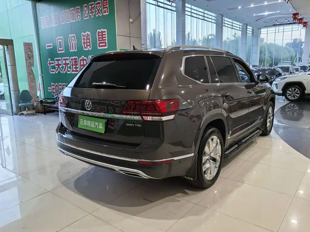 Volkswagen Teramont — миниатюра 7