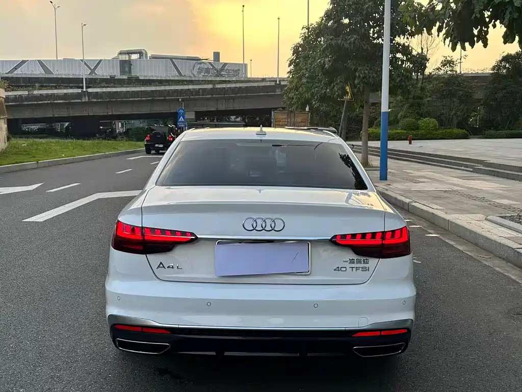 Audi A4L — миниатюра 16