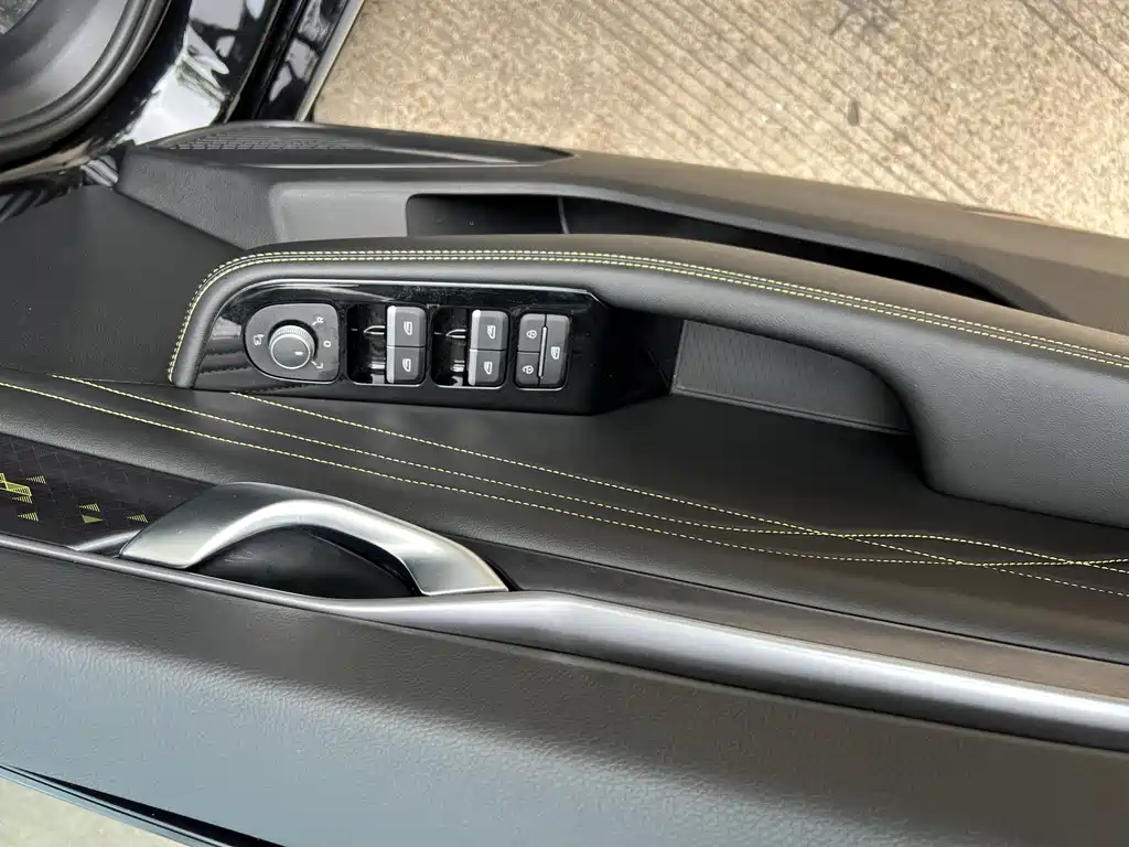 GEELY AUTOMOBILE XINGRUI