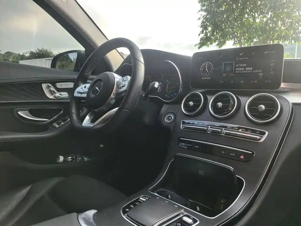 Mercedes-Benz C-Class — миниатюра 12