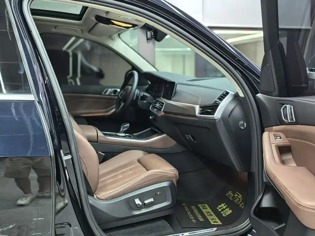 BMW X5 (Import) — миниатюра 12